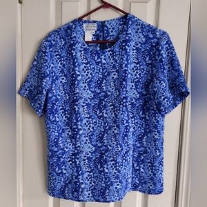 Women's blouse